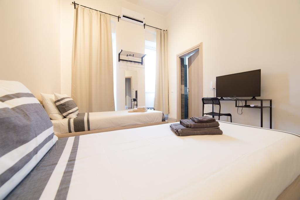 Romano Rooms Catânia Exterior foto